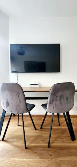 New & Serene 1-Bedroom Apart Near #Ladefenseparis #Parking&Fibre Сюрен Экстерьер фото